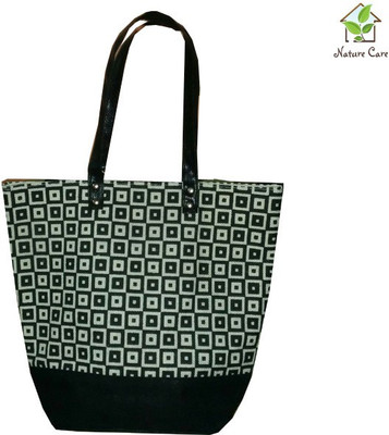 

Naturecare Tote(Black, White)