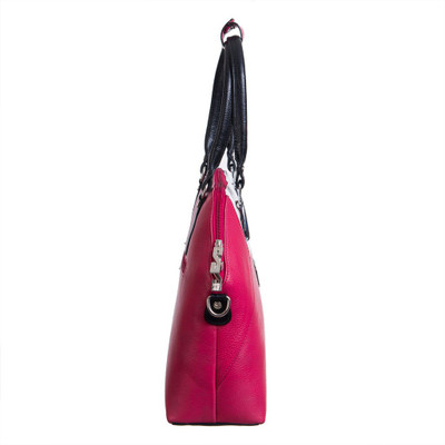 

Second Skin Shoulder Bag(Pink)
