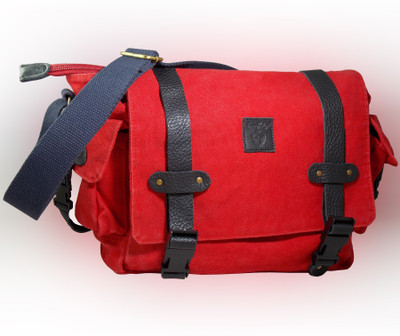 

Honey Badger Messenger Bag(Red)