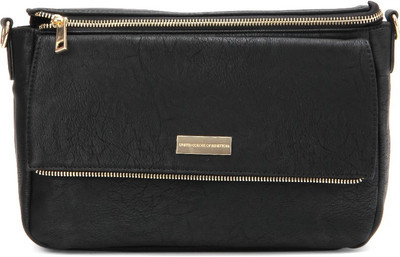 

United Colors of Benetton Women Casual Black PU Sling Bag