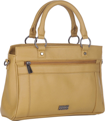 

Peperone Hand-held Bag(Multicolor)