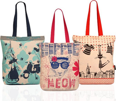 

Kanvas Katha Tote(Multicolor)