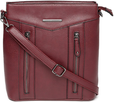 

Roadster Sling Bag(Pink)