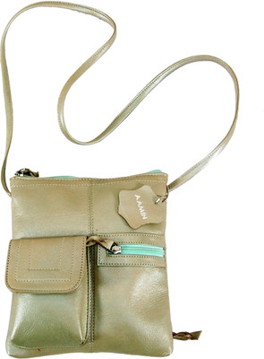 

Aamin Sling Bag(Green)
