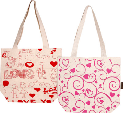 

Kanvas Katha Tote(Multicolor)