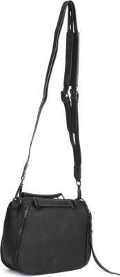 

Steve Madden Satchel