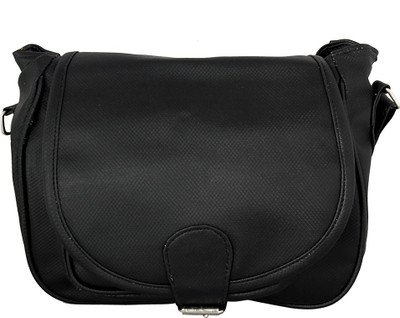 

Esskay Hand-held Bag(Black)