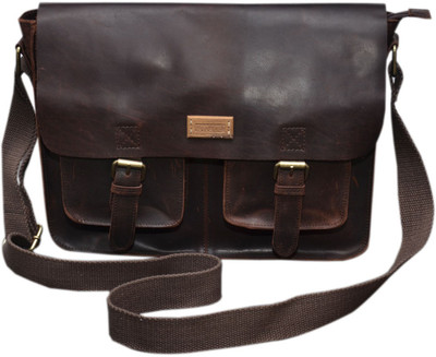 

Le Craf Messenger Bag(Brown)