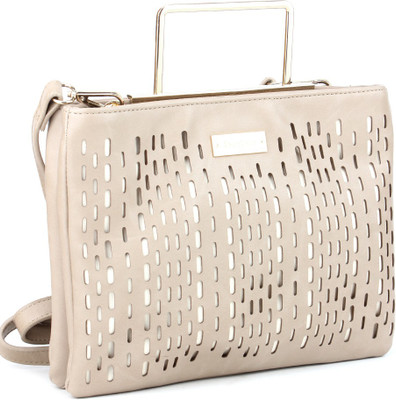 

BeBe Shoulder Bag(Beige, White)
