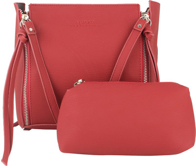 

Alvaro Sling Bag(Red)