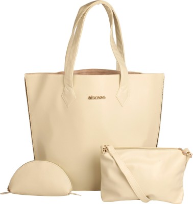 

Abrazo Hand-held Bag(Beige)