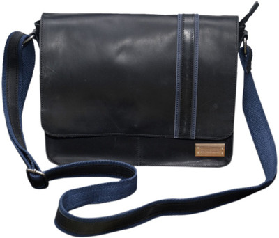 Le Craf Messenger Bag(Black)