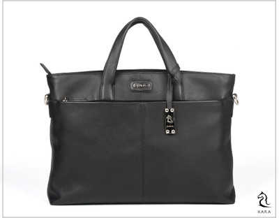 

Kara Hand-held Bag(Black)