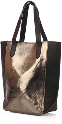 

Berrypeckers Shoulder Bag(Black, Silver)