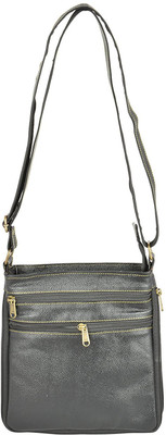 

McParkar Sling Bag(Black)