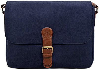

Purseus Hand-held Bag(Blue)
