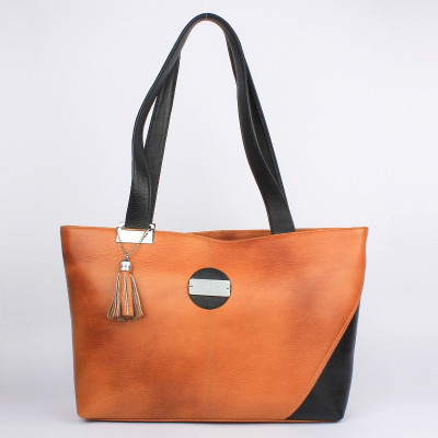 

Hepburnette Shoulder Bag(Brown)