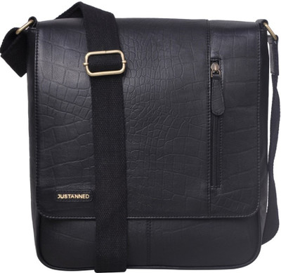 

Justanned Messenger Bag(Black)