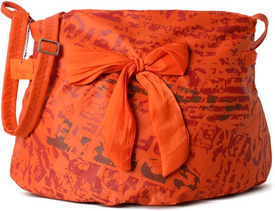 

Baggit Messenger Bag(Orange)