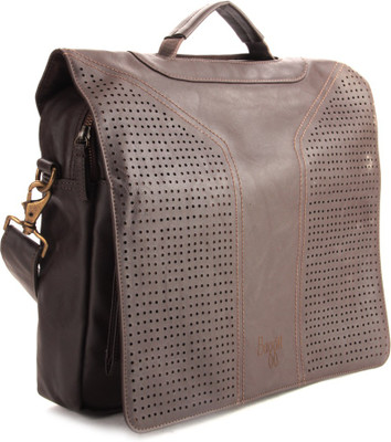 

Baggit Messenger Bag(Brown)