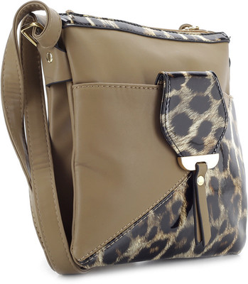 

Carlton London Hand-held Bag(Brown, Black), Black;brown