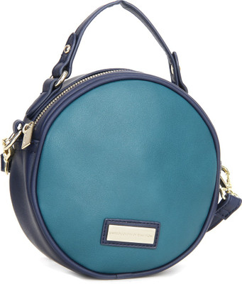 

United Colors of Benetton. Shoulder Bag(Blue)
