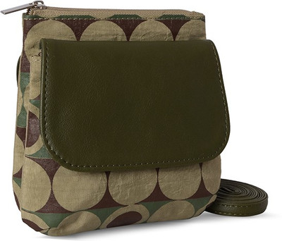 

Baggit Women Casual Multicolor Nylon Sling Bag