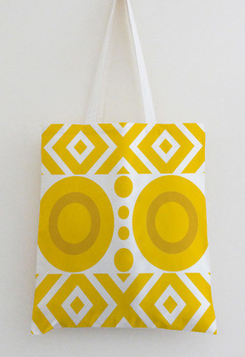 

StyBuzz Tote(Multicolor)
