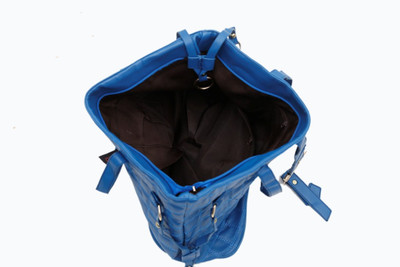 

FAMOSO Hand-held Bag(Blue)