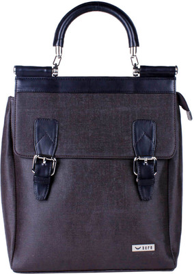 

Bern Hand-held Bag(Brown)
