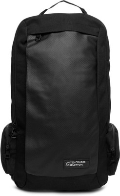 

United Colors of Benetton. Messenger Bag