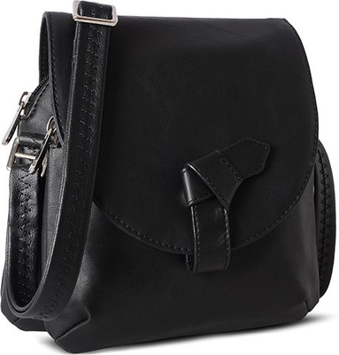 

Baggit Sling Bag(Black)