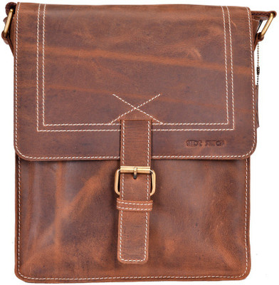 

Hidestitch Messenger Bag(Tan)