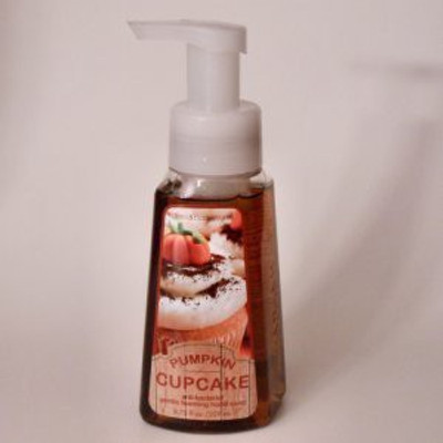 

Bath & Body Works pumpkin cupcake anti-bacterial gentle foaming hand soap(262.5 ml, Pump Dispenser)