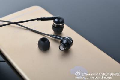 SoundMagic ES19S Black Wired Headset With Mic
