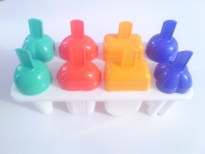 

SIDHIVINAYAK ENTERPRISES Multicolor Plastic Ice Ball Maker Set(Pack of 1)