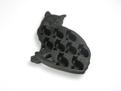 

Lekue Black Silicone Ice Cube Tray(Pack of 1)