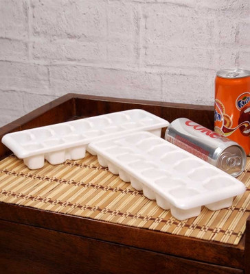 

Trust & Guess White Plastic Ice Cube Tray(Pack of 2)
