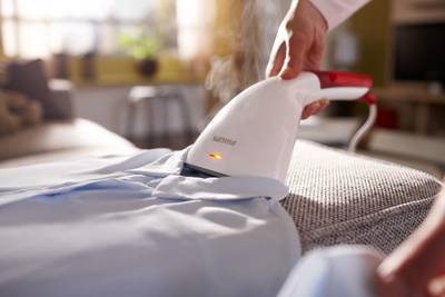 Philips GC330/45 Steam&amp;Go 2in1 Handheld Garment Steamer
