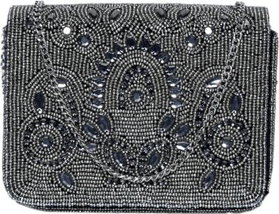 

Diwaah Party Silver Clutch