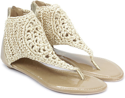 

Catwalk Women NUDE Flats