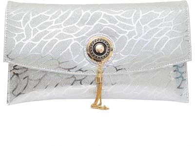 

Uno Covers Casual Silver Clutch