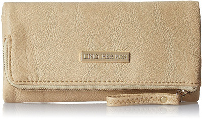

Lino Perros Casual Beige Clutch