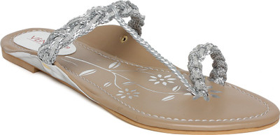 

Vendoz Women Silver Flats