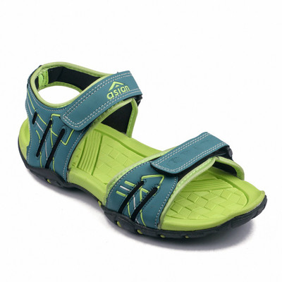 

Asian Men GREEN Sandals