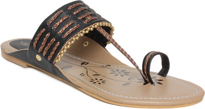 

Vendoz Women Black Flats
