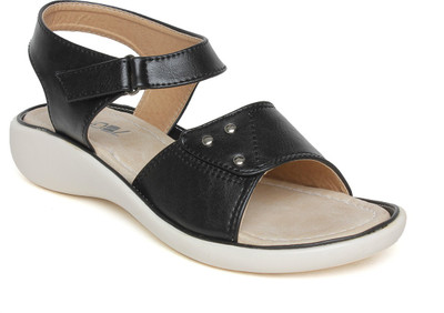 

Vendoz Women Black Flats
