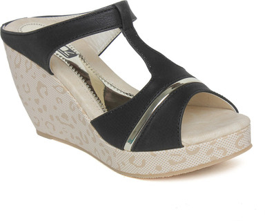 

Vendoz Women Black Wedges