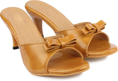 

Do Bhai Women Tan Heels