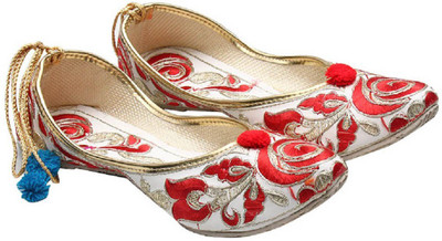 

Port Women's Multicolor Punjabi Jutti Casuals For Women(Multicolor, Red